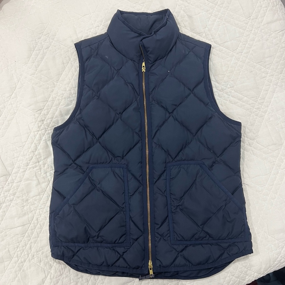 Navy J. Crew Quilted Down vest size small